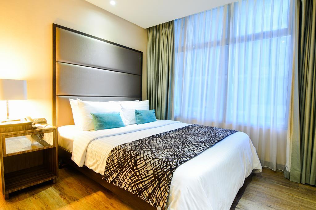 Best Western Antel Spa Hotel Suites Makati City Exterior photo