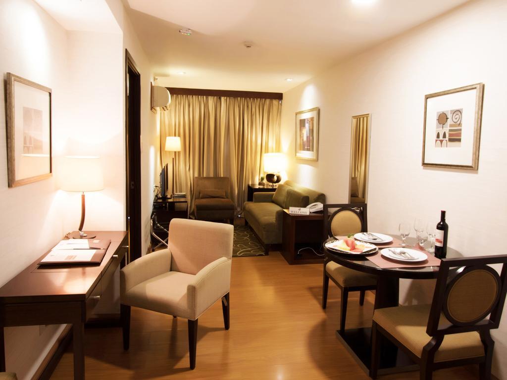 Best Western Antel Spa Hotel Suites Makati City Exterior photo