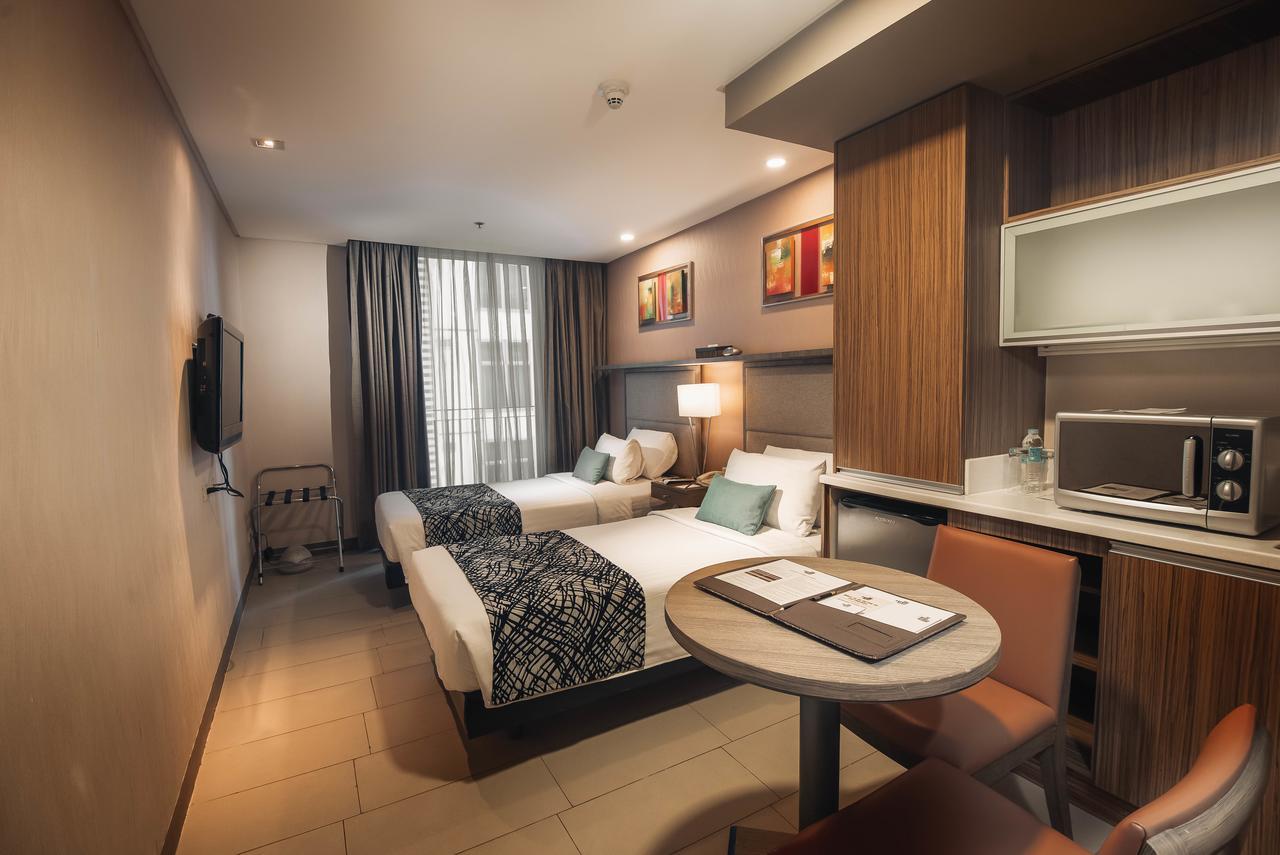 Best Western Antel Spa Hotel Suites Makati City Exterior photo